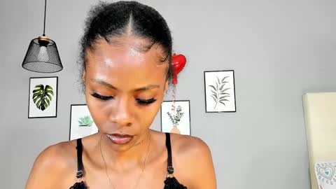 Snapshot of mia_rissi chatting on 03-11-25, 02:29 Mia online show from 03-11-25, 02:29