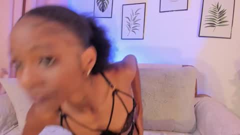 Snapshot of mia_rissi chatting on 11-25-25, 03:01 Mia online show from 11-25-25, 03:01