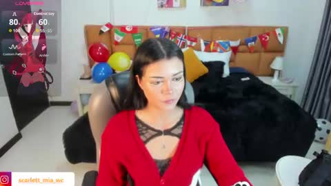 Snapshot of mia_rousseau chatting on 07-11-26, 11:17 MIA online show from 07-11-26, 11:17