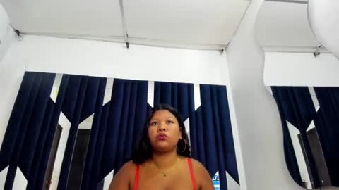 mia_roussex6 online show from 08-04-26, 03:58