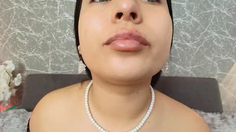 Mia Roux online show from 01-25-25, 07:07