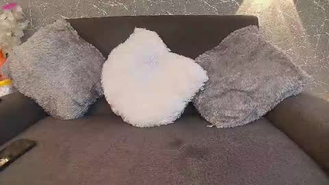 Mia Roux online show from 03-12-25, 09:24