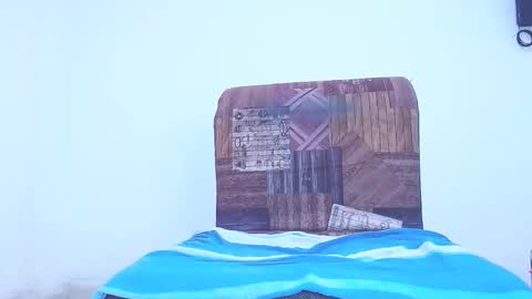 Cintia Rodriguez online show from 10-14-25, 07:03