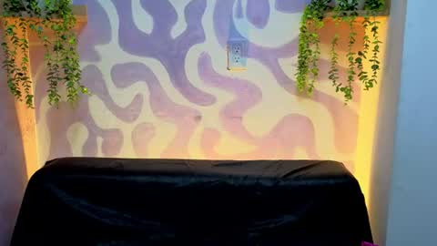 Snapshot of mia_scarlet7 chatting on 06-17-26, 12:29 Mia . online show from 06-17-26, 12:29