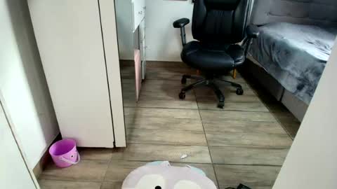Snapshot of mia_sepulveda chatting on 07-10-26, 04:20 Mia Sepulveda online show from 07-10-26, 04:20