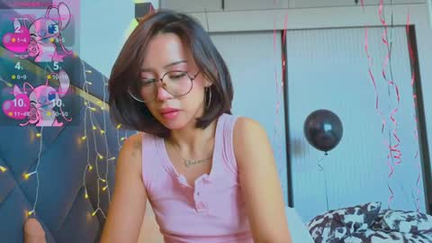 Mia online show from 01-20-25, 07:25