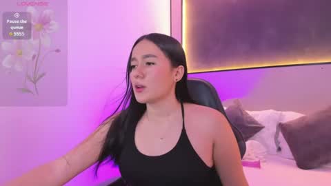 Snapshot of mia_slora chatting on 07-17-26, 02:07 M I A online show from 07-17-26, 02:07