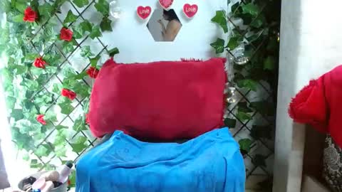 Snapshot of mia_squirt_big chatting on 01-25-25, 08:00 Mia squirt big INDEPENDENT MODEL...ONLYFANS online show from 01-25-25, 08:00