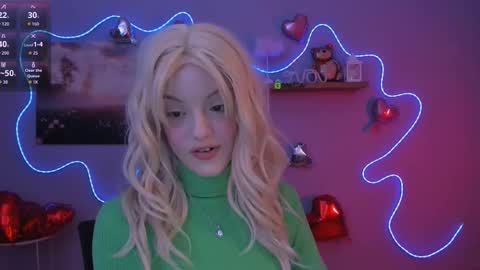 mia_starrr_ online show from 02-19-26, 08:16