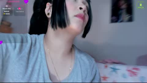 Mia  online show from 09-30-25, 12:48