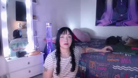 Mia  online show from 01-17-26, 02:16