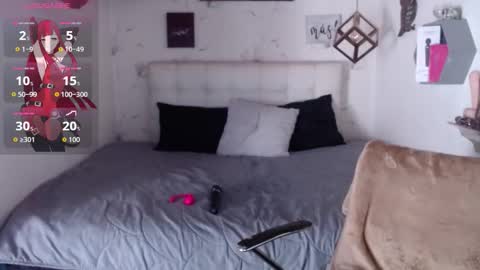 MIA  online show from 12-18-25, 07:09