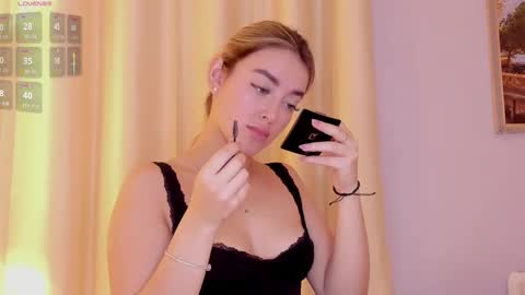 Mia White  online show from 01-06-26, 12:53