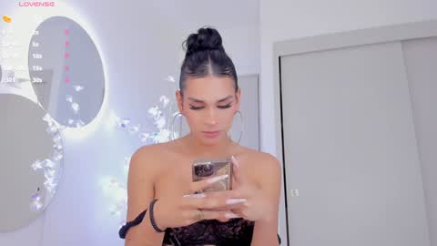     online show from 02-03-25, 04:46