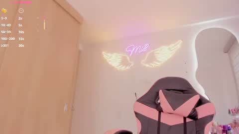     online show from 06-15-26, 09:17