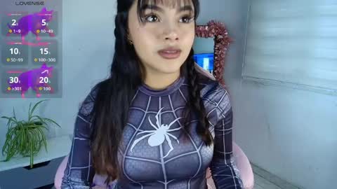 mia_zafir online show from 05-08-26, 09:09