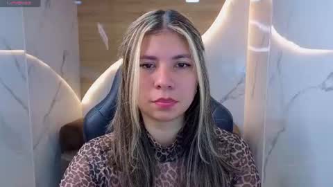 miaa_cn online show from 06-17-26, 01:12