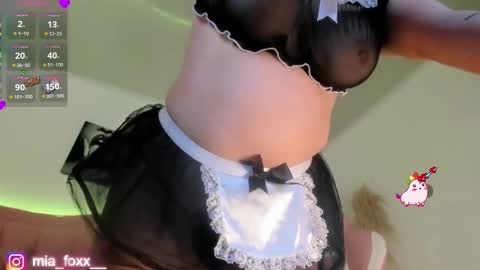 Mia online show from 02-02-26, 11:03