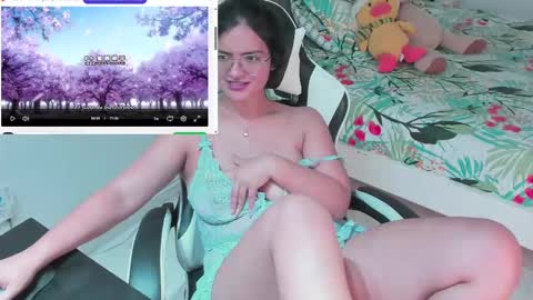 Snapshot of miaa_sotto chatting on 10-09-25, 04:21 Maria Fernanda online show from 10-09-25, 04:21