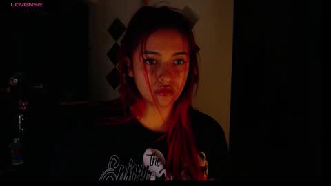 Snapshot of miaaa_mo chatting on 01-07-25, 01:59 Ma online show from 01-07-25, 01:59