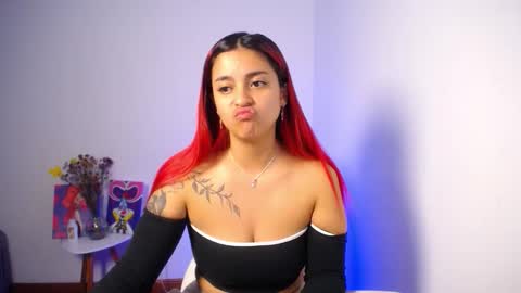 Snapshot of miaaa_mo chatting on 10-19-25, 02:01 Ma online show from 10-19-25, 02:01