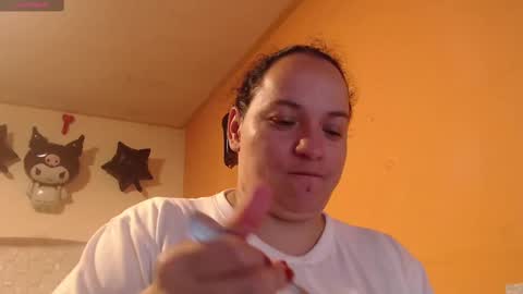 Snapshot of miaabrownn chatting on 03-11-25, 07:36 MIA online show from 03-11-25, 07:36