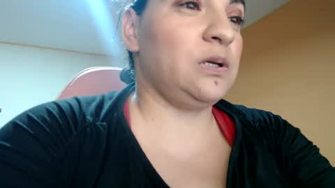 Snapshot of miaabrownn chatting on 10-03-25, 10:29 MIA online show from 10-03-25, 10:29