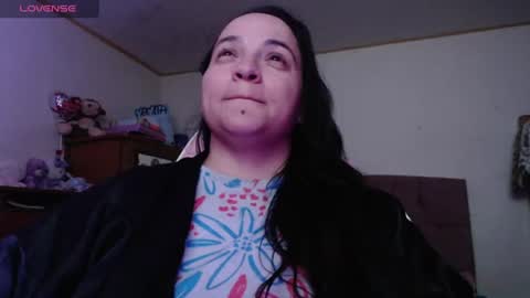Snapshot of miaabrownn chatting on 06-20-26, 05:43 MIA online show from 06-20-26, 05:43