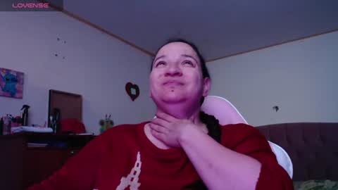 Snapshot of miaabrownn chatting on 07-22-26, 02:31 MIA online show from 07-22-26, 02:31