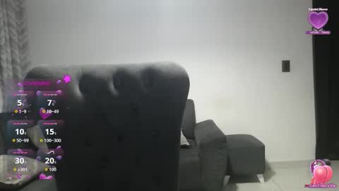 MiaAlana online show from 10-17-25, 06:38