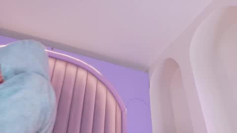 Snapshot of miaanderson__ chatting on 04-17-26, 12:30 miaanderson__ online show from 04-17-26, 12:30