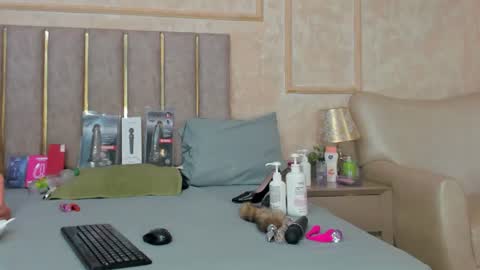 Snapshot of miaasummer chatting on 07-03-26, 11:38 Miaasummer online show from 07-03-26, 11:38