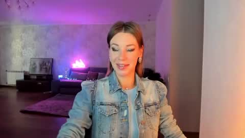Snapshot of miababy14 chatting on 07-01-26, 04:25 Mia online show from 07-01-26, 04:25