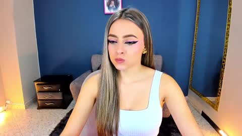 MiaCarper online show from 01-24-25, 08:22