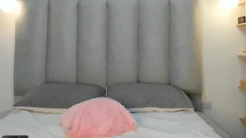 miacleark online show from 04-02-26, 09:34