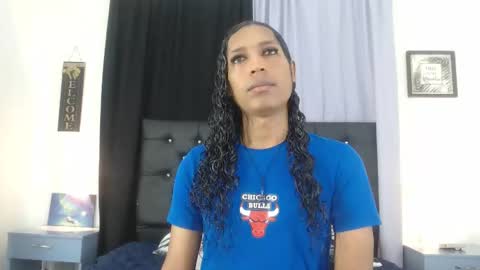 MiaCoock online show from 12-05-25, 01:20