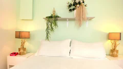 Call me Mia online show from 04-04-26, 09:45