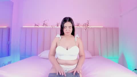 miafarrog online show from 04-19-26, 07:38