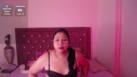 mia online show from 03-19-26, 02:37