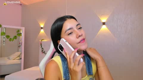 Mia Gomez online show from 01-29-25, 06:39