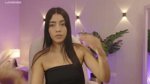 Mia Gomez online show from 11-06-25, 02:07