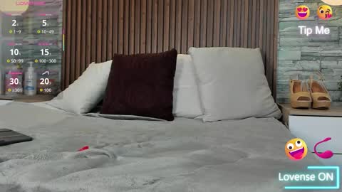 miagomezx online show from 11-07-25, 07:36