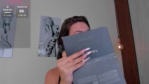 Mia Connor online show from 10-10-25, 08:08