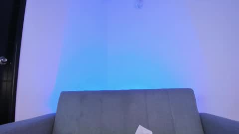 miah new independent model acount online show from 02-28-26, 12:55