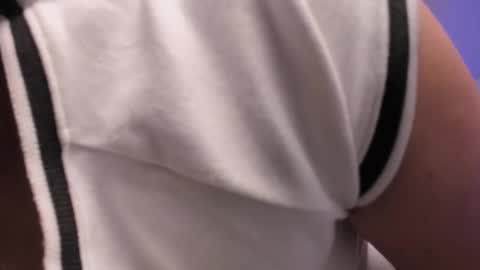 miah new independent model acount online show from 03-19-26, 01:09