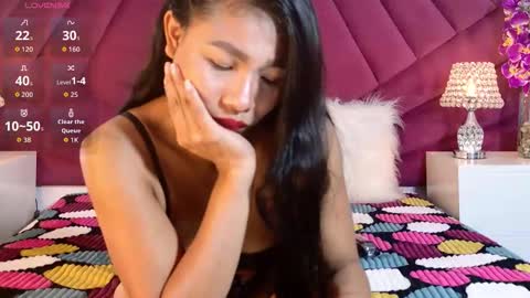 miahantonelli online show from 04-17-26, 06:44