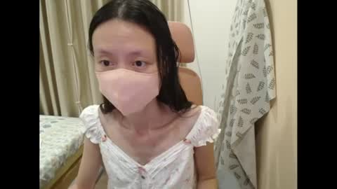 Snapshot of miahchan68 chatting on 06-24-26, 05:34 miahchan68 online show from 06-24-26, 05:34