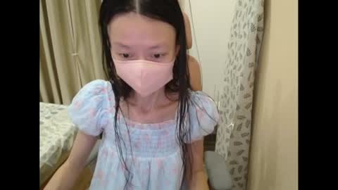 Snapshot of miahchan68 chatting on 07-09-26, 02:43 miahchan68 online show from 07-09-26, 02:43