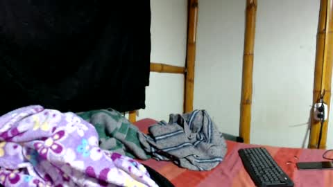 Snapshot of miahells chatting on 06-30-26, 06:09 Mia Sam online show from 06-30-26, 06:09