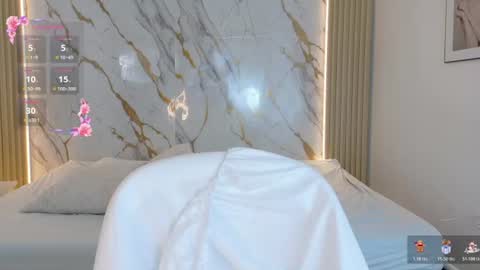 Snapshot of miajones_blowjob chatting on 06-18-26, 02:21 miajones blowjob online show from 06-18-26, 02:21